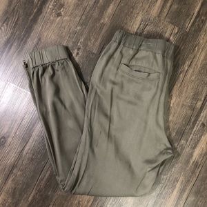 Converse zipper Joggers